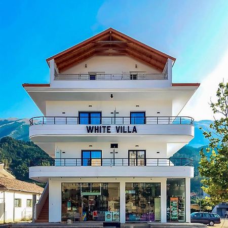 White Villa Permet Ngoại thất bức ảnh