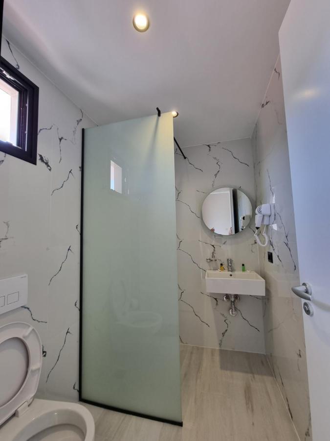 White Villa Permet Ngoại thất bức ảnh