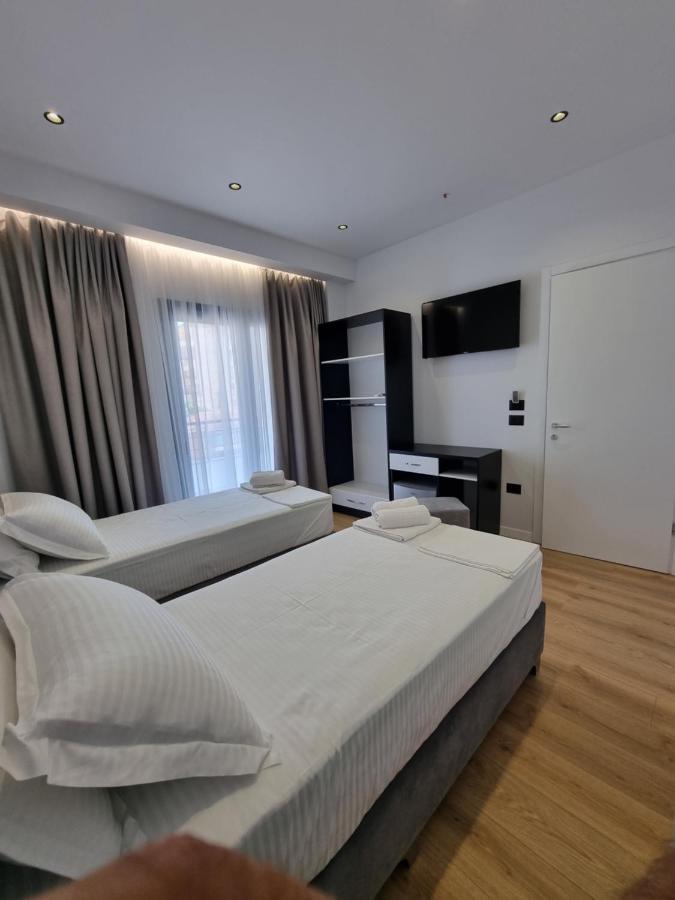 White Villa Permet Ngoại thất bức ảnh