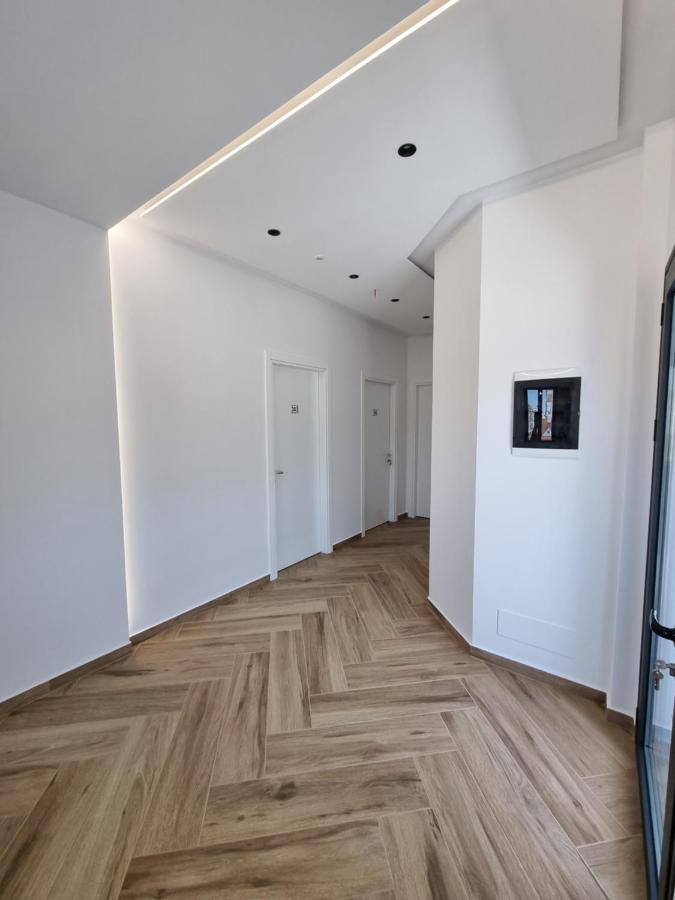 White Villa Permet Ngoại thất bức ảnh