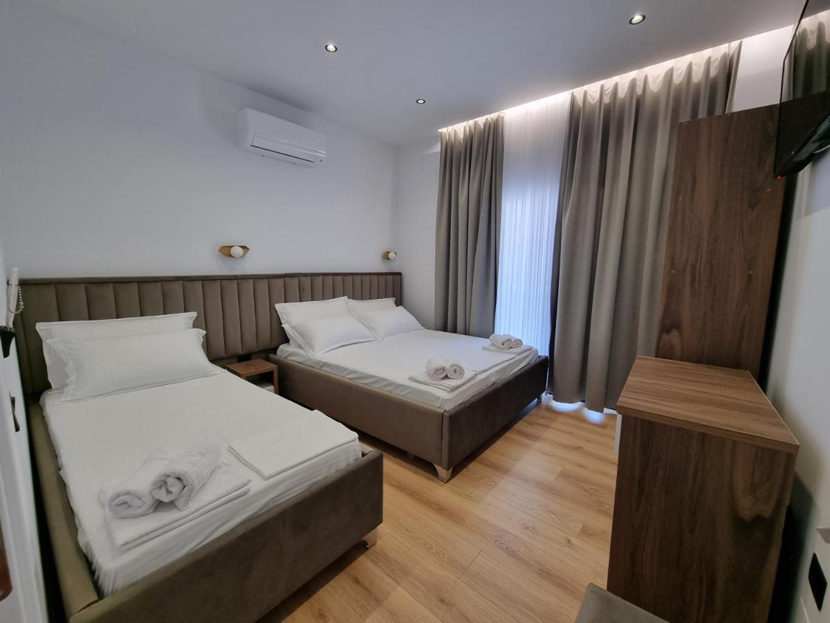 White Villa Permet Ngoại thất bức ảnh